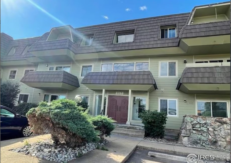 Lovely 2-Bed, 1.5 Bath Home